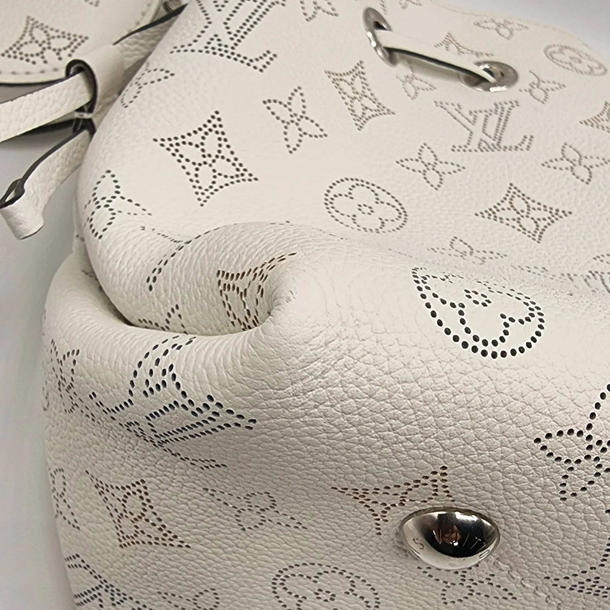 Bella Mahina Bucket Bag