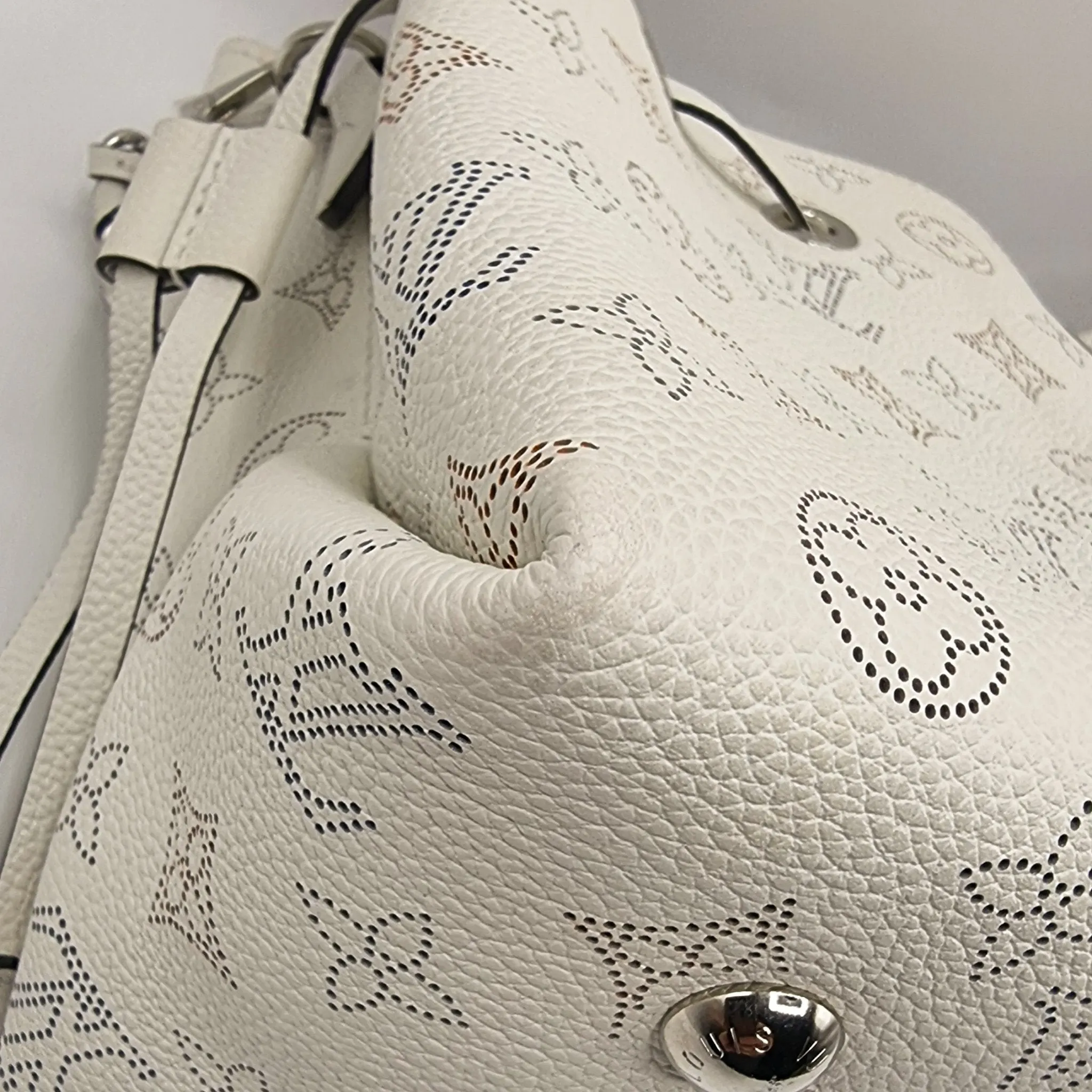 Bella Mahina Bucket Bag