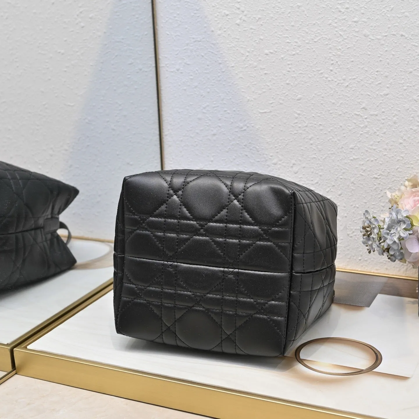 DR515 Small/Medium Dior Toujours Vertical Tote Bag
