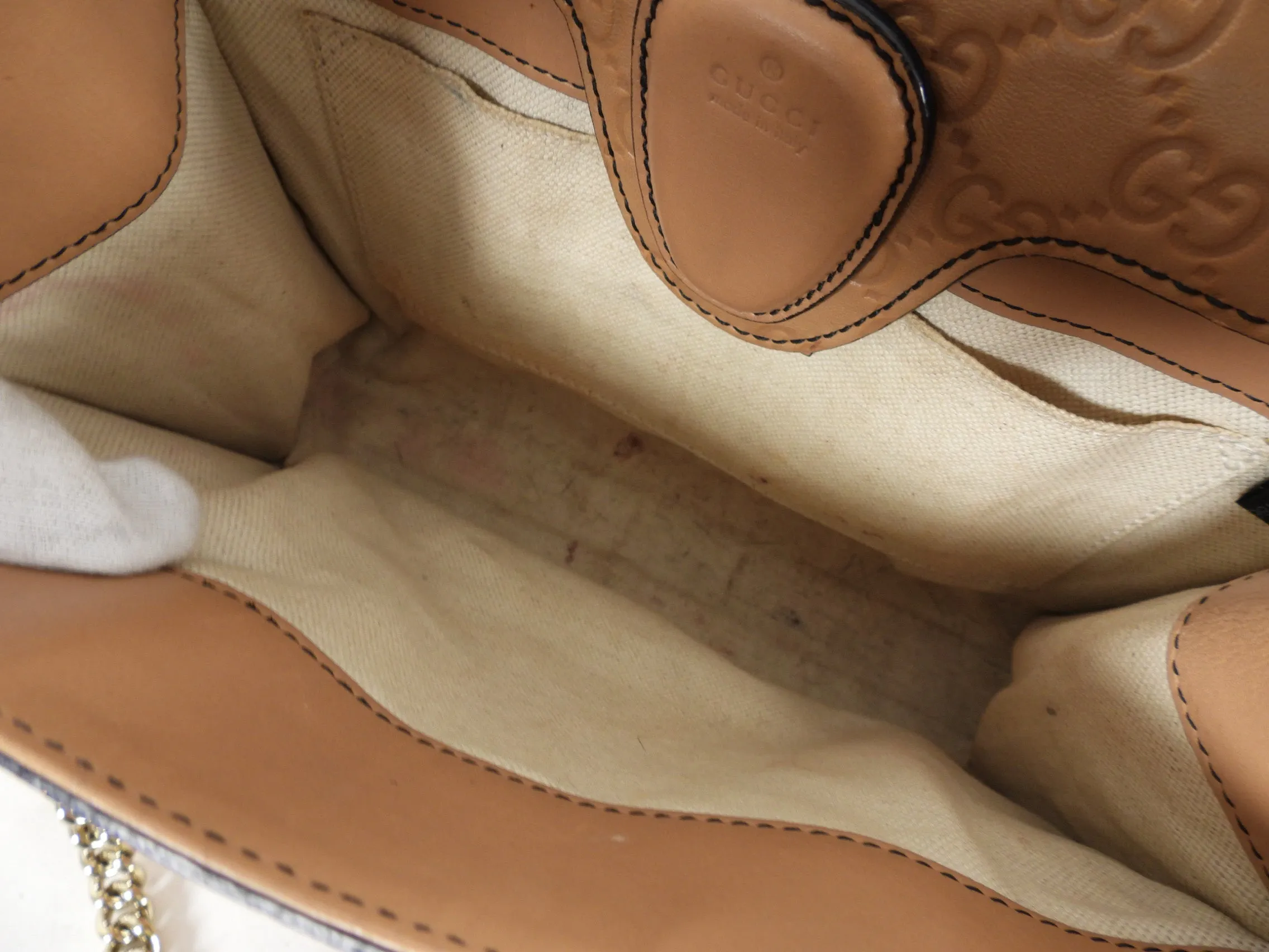 Gucci Tan Guccissima Small Emilie Chain Shoulder Bag
