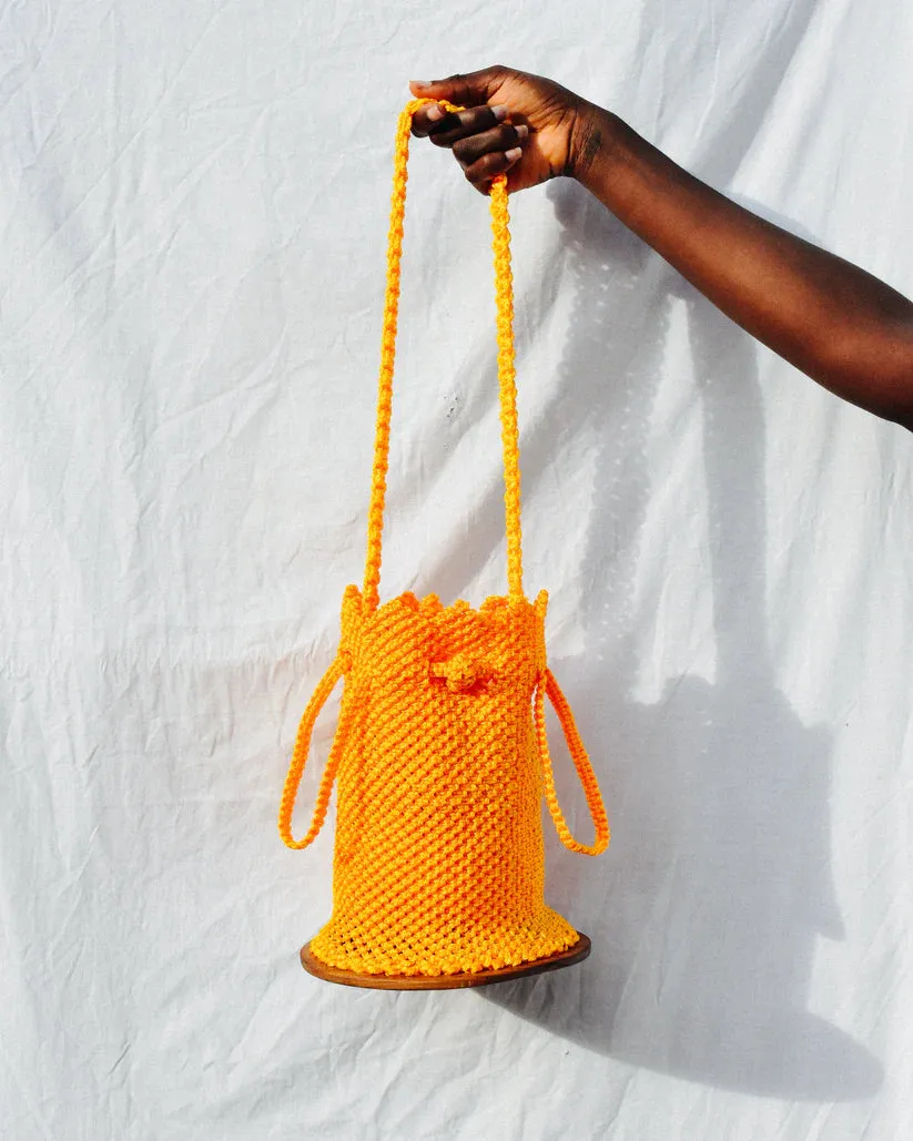 KAYADUA Agudie Round Base Kneated Bucket Handbag